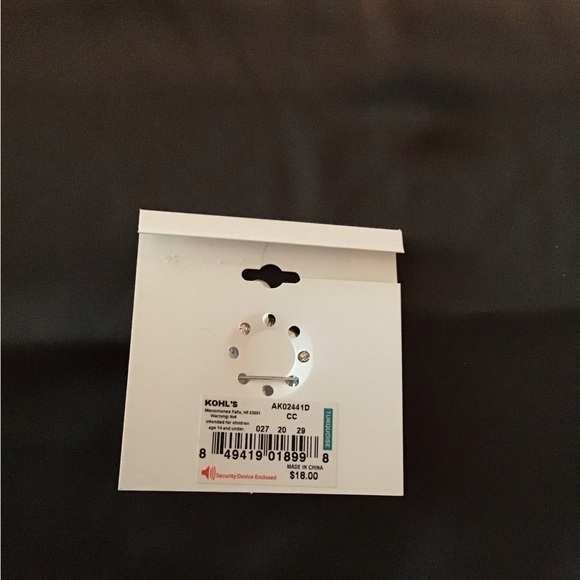 Cute Turtle brooch Green and Silver$15 - Picture 3 of 5